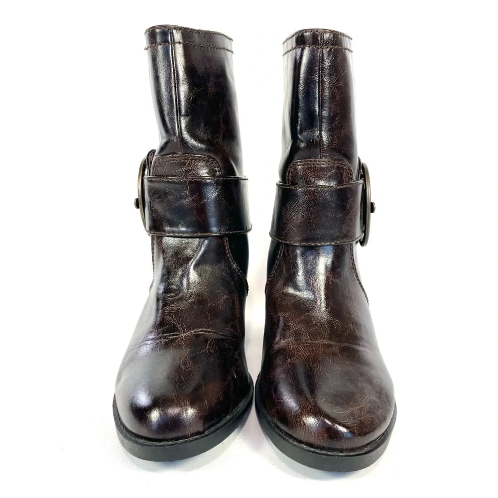 Maurices Jaina Dark Brown Big Buckle Faux Leather Ankle Heel Boots Size 8.5 - Picture 4 of 11